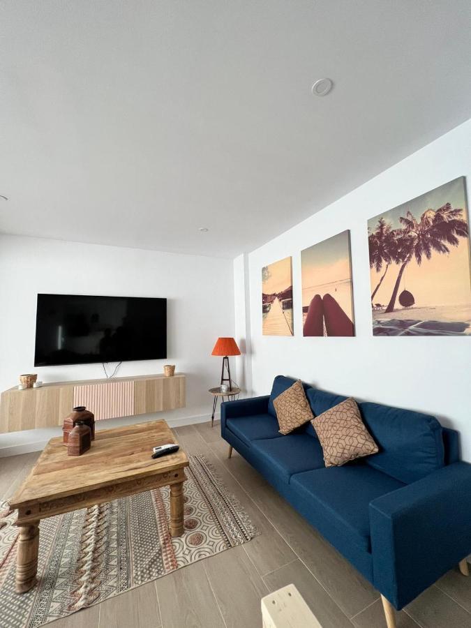 Apartamentos Buganvilla Roquetas De Mar Dış mekan fotoğraf