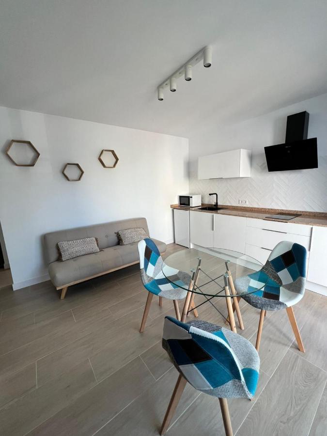 Apartamentos Buganvilla Roquetas De Mar Dış mekan fotoğraf