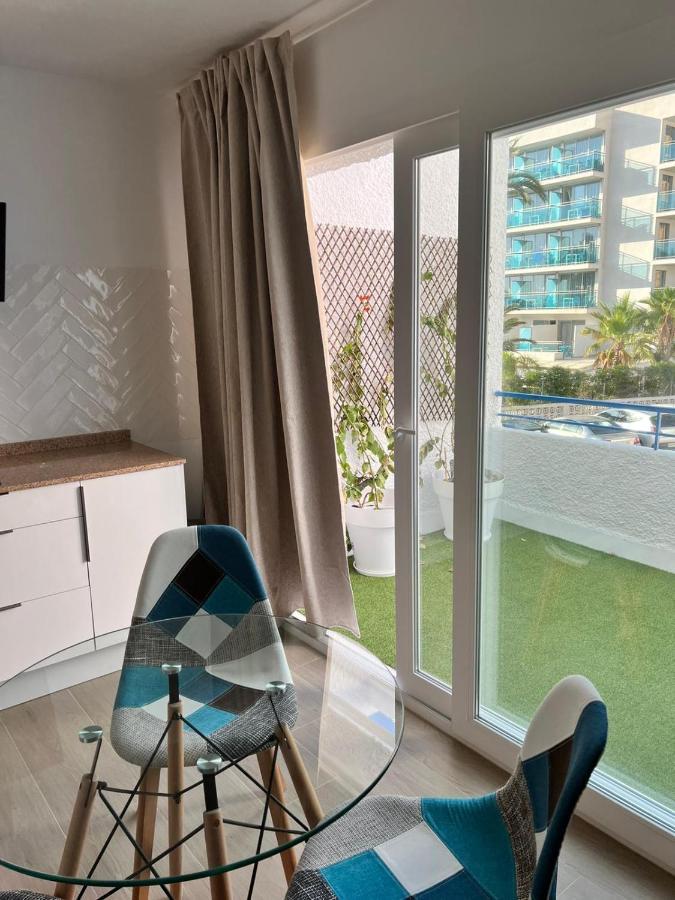 Apartamentos Buganvilla Roquetas De Mar Dış mekan fotoğraf