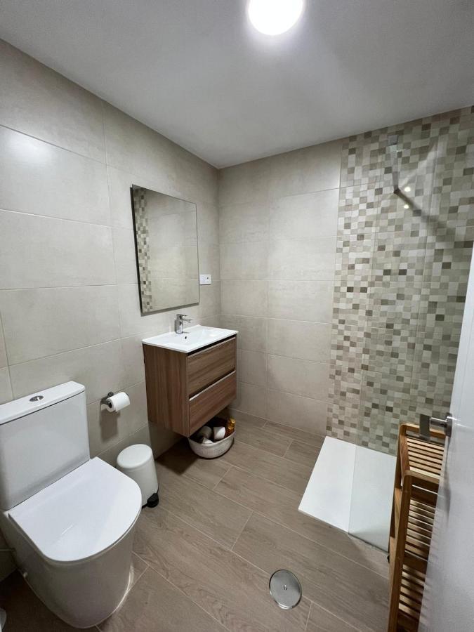 Apartamentos Buganvilla Roquetas De Mar Dış mekan fotoğraf