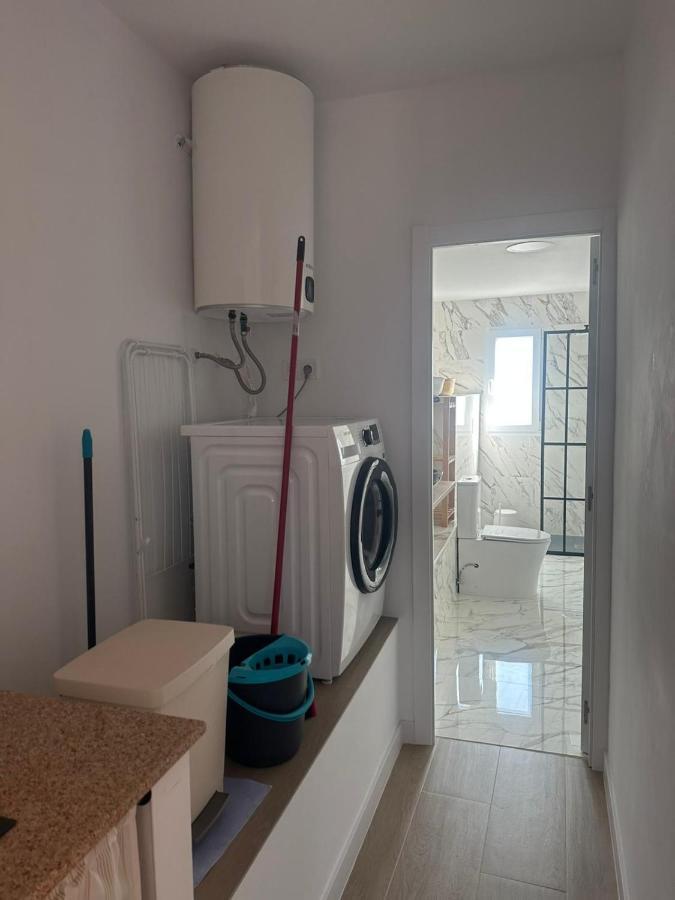 Apartamentos Buganvilla Roquetas De Mar Dış mekan fotoğraf
