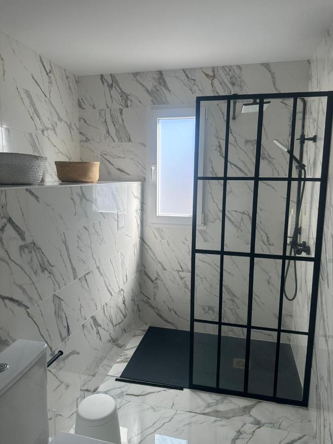 Apartamentos Buganvilla Roquetas De Mar Dış mekan fotoğraf